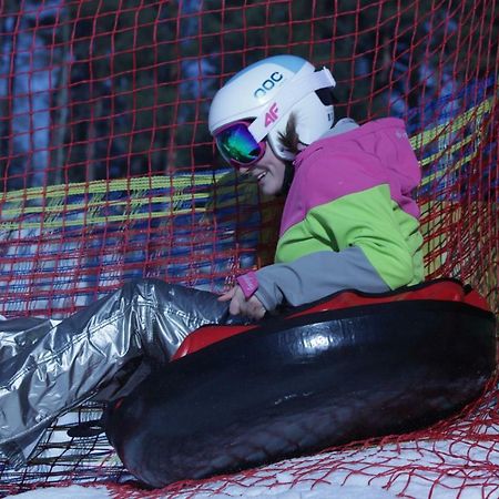 Pensjonat Laworta Ski Ustrzyki Dolne Exteriör bild