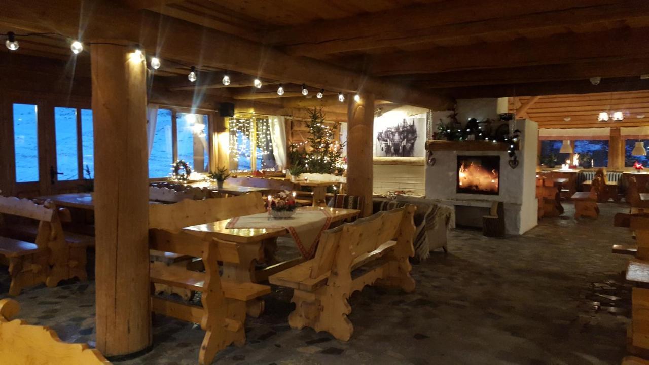 Pensjonat Laworta Ski Ustrzyki Dolne Exteriör bild