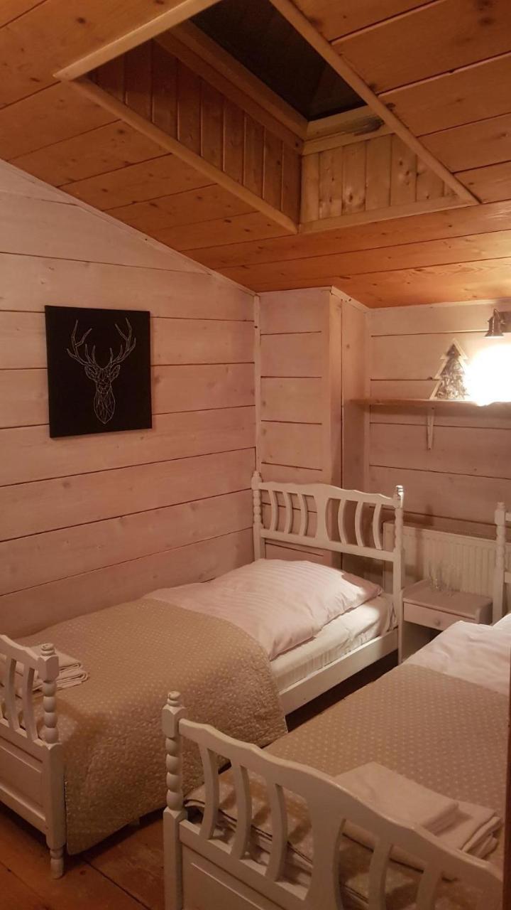 Pensjonat Laworta Ski Ustrzyki Dolne Exteriör bild