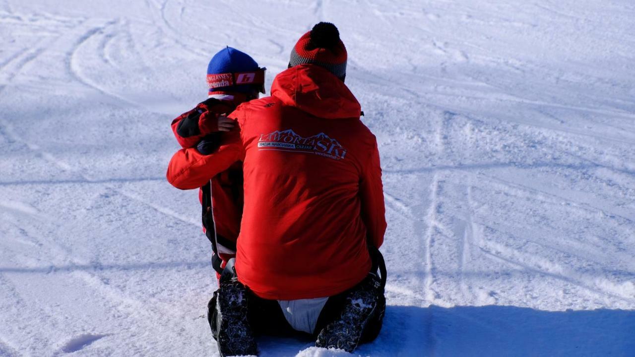 Pensjonat Laworta Ski Ustrzyki Dolne Exteriör bild