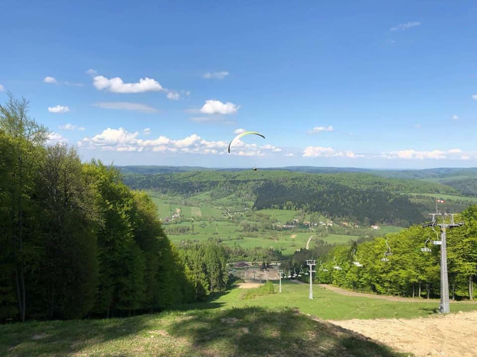 Pensjonat Laworta Ski Ustrzyki Dolne Exteriör bild